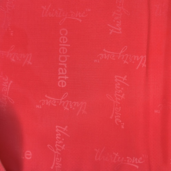 THIRTY-ONE Pink & White Tri-Fold Notebook Tablet iPad Case - Picture 5 of 6